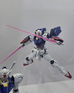 ガンダム最新作のガンプラやMETAL ROBOT魂がカッコいい!米国コミコンにて展示―「アレックスゼロ」『GUNDAM ROGUE ORBIT』の主人公機