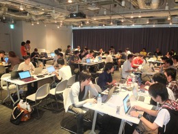 ほぼ徹夜の追い込みで完成を目指す！「PlayStation Mobile GameJam 2013 Summer」2日目中間発表レポート