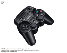 PS3のコントローラに装着して文字入力「ワイヤレスキーパッド」年内発売