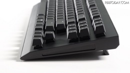 ゲームのスコアが飛躍的にアップ!? 新感覚のゲーミングキーボード