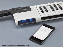 鍵盤を弾くだけでボーカロイド・シンガーが歌い出す！「歌を演奏する」ボーカロイドキーボード、12月発売