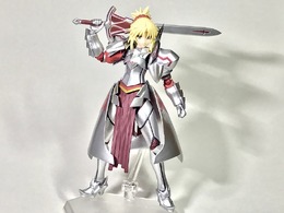 『Fate』シリーズより赤のセイバーことモードレッドがfigmaで登場！「不貞隠しの兜」ギミックも再現