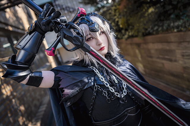 ジャンヌ・ダルク〔オルタ〕『Fate/Grand Order』／モデル：悠々梨（Twitter：@Ulixxcos）