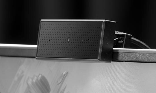 ASUSからテンキー脱着式キーボード「ROG Claymore II」、AIノイズキャンセリング搭載ウェブカメラ「ROG Eye S」発売
