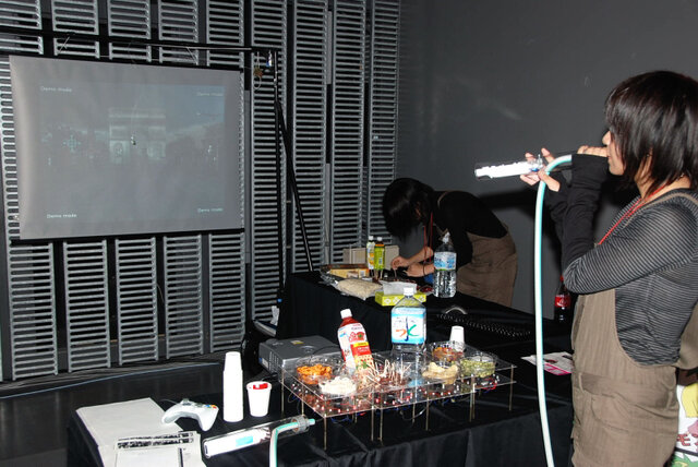 【DCEXPO2009】会場で見かけたWiiリモコン～応用法は無限大