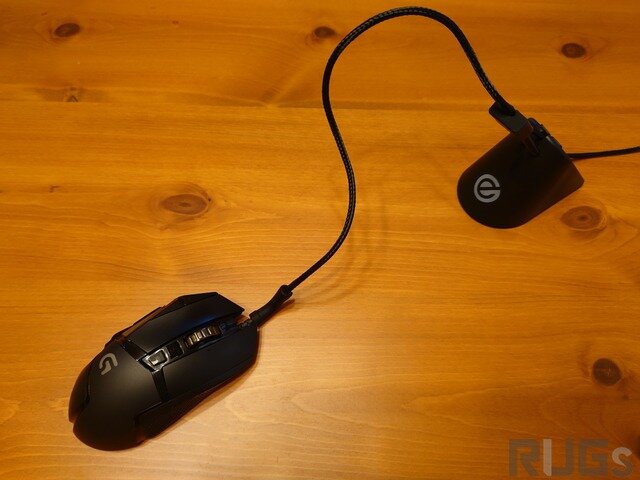 ELECOM GAMINGの中の人が駄々をこねて作られたワイヤードマウスの救世主―「まるで無線」な使い心地を作りだす『ケーブルリフト』を使ってみた