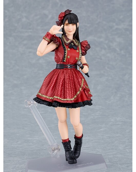 上坂すみれさんが、声優初のfigma化！本人を全身スキャン、「台本」「酒瓶」等の付属パーツで多彩なアクションを徹底再現