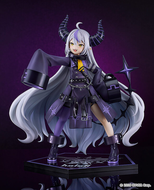 「ホロライブ」秘密結社holoXの総帥「ラプラス・ダークネス」が1/6スケールでフィギュア化！「カラス」が付属、頭の上に乗せた姿を再現可能