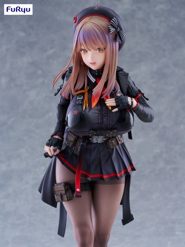 ムッチムチの太ももをチラつかせる姿にドキドキ！『勝利の女神：NIKKE』の「エマ」新作フィギュアがエレガント