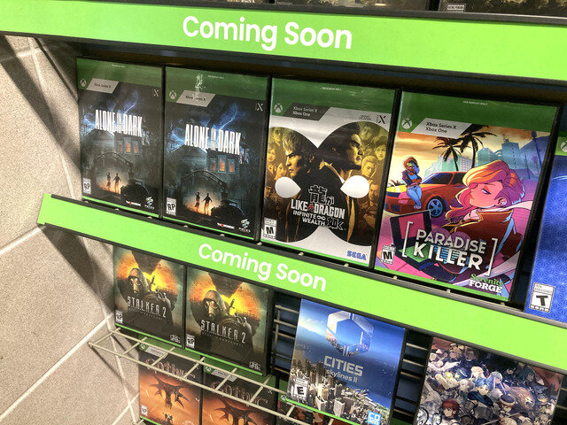 アメリカはやっぱり「Xbox優勢」の国？ 現地ゲームショップGameStopに突撃！【アメリカ渡航レポート】