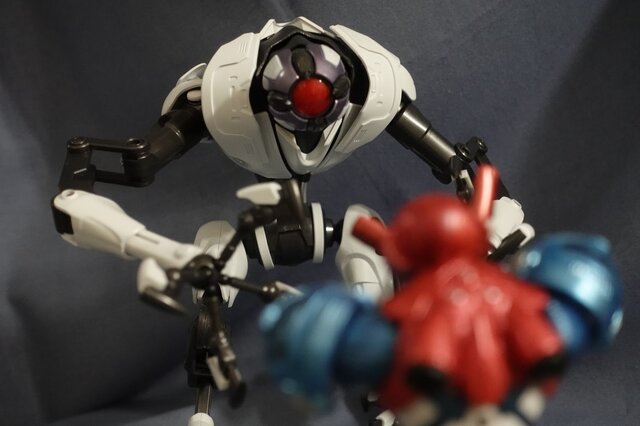 『figma METROID DREAD E.M.M.I.』開封の儀―カッコよくも不気味なE.M.M.I.の挙動を完全再現！