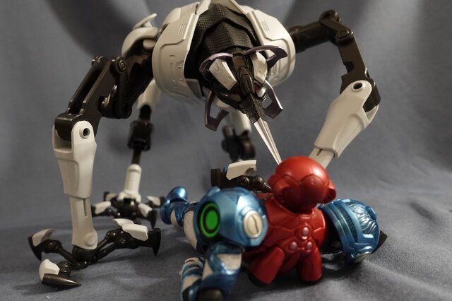 『figma METROID DREAD E.M.M.I.』開封の儀―カッコよくも不気味なE.M.M.I.の挙動を完全再現！