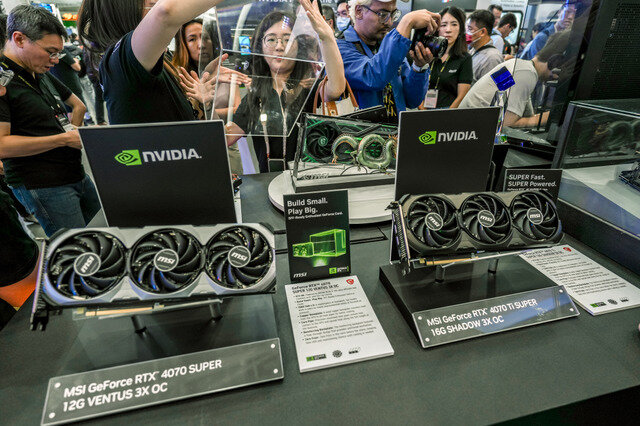 MSIがAI時代を加速させる？発表早すぎなポータブルゲーミングPC後継機「Claw8 AI+」や充実したAI専用ノートPCたちが揃ったMSIブースレポ【COMPUTEX 2024】