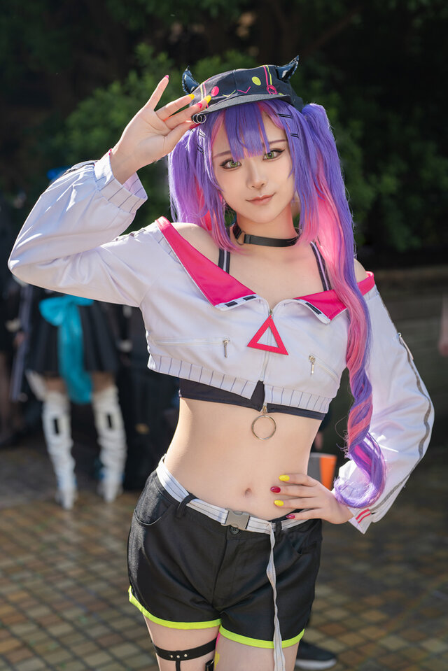 モデル／なり田（X：@R_Ere7）、撮影：tama（X：@tama_0811_）