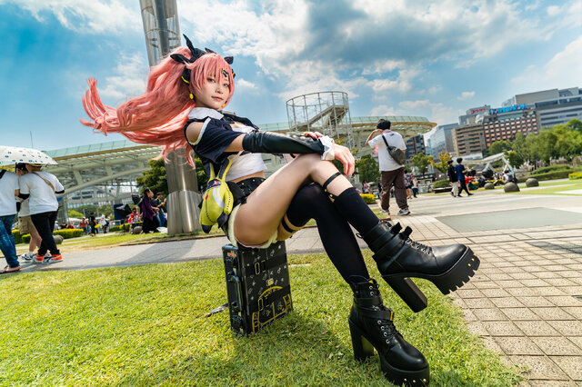 ニコ・デマラ『ゼンレスゾーンゼロ』／えびちり（X：@EBICHIRI_cos）