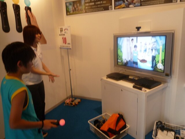 お台場でPlayStation Moveを体験出来る「お台場合衆国2010 PlayStation Move in めざまし oneだ ランド」開催中