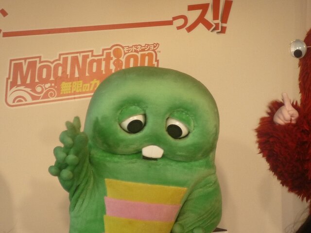 今日からピンでやっていきますぞぉ！『ModNation 無限のカート王国』記者会見でムックが宣言