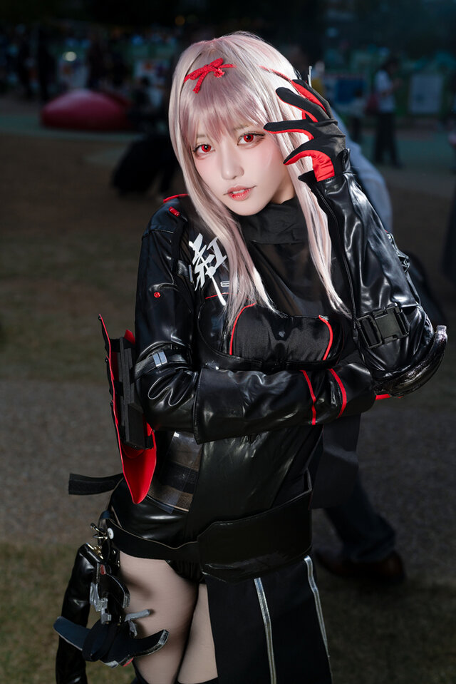 紅蓮:ブラックシャドウ「勝利の女神：NIKKE」／はるの犬（X：@haru_no_inu）