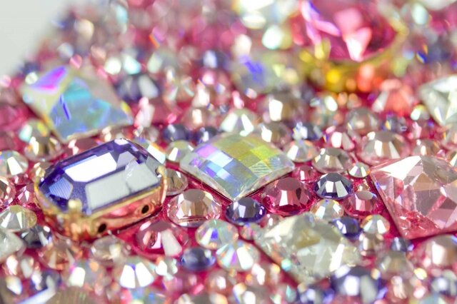 『クロヒョウ 龍が如く新章』、オリジナルデコカバーが当たる「キャバ嬢お持ち帰りキャンペーン」実施