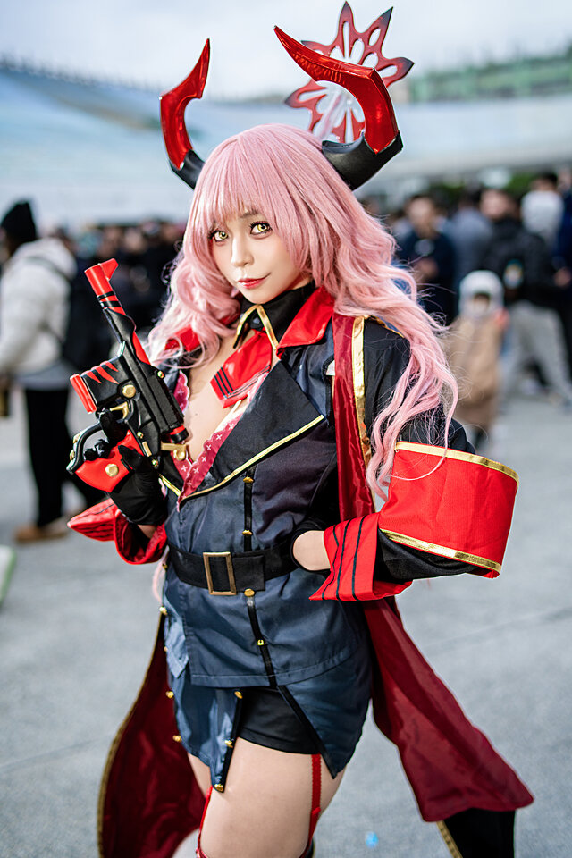 京極サツキ『ブルーアーカイブ』／Kadorin 仁美（Instagram：kadorin.hitomi）