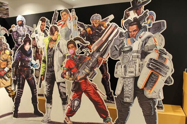 見慣れた“あの武器”が目の前に！「Apex Legends Gallery + POP UP STORE」レポートーお馴染み“ネッシー”やコンセプトアートも