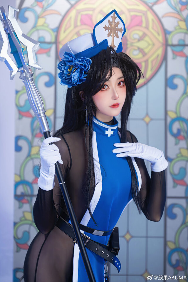 メイデン：アイスローズ／殷果AKUMA（Weibo：殷果AKUMA）