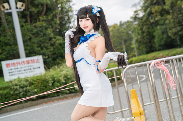 ヘスティア「ダンジョンに出会いを求めるのは間違っているだろうか」／天音あずは（X：@IDOL__1005）
