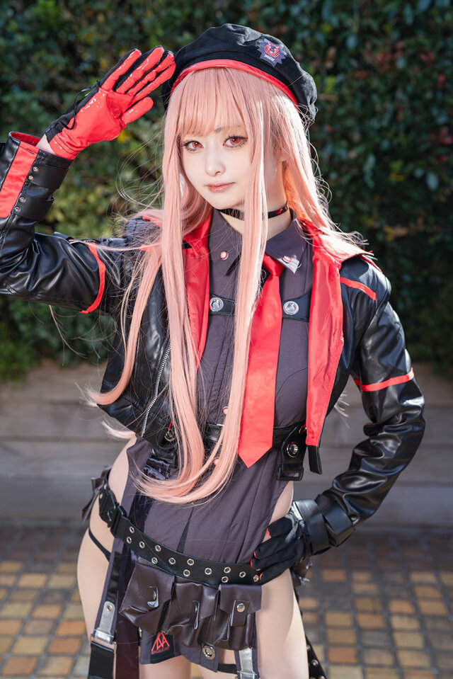 ラピ『勝利の女神：NIKKE』／星乃 みくる（X：@MIKURU_cos_）