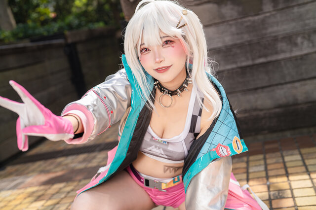 ジャッカル『勝利の女神：NIKKE』／花海音うみ（X：@hanamine_u3i）
