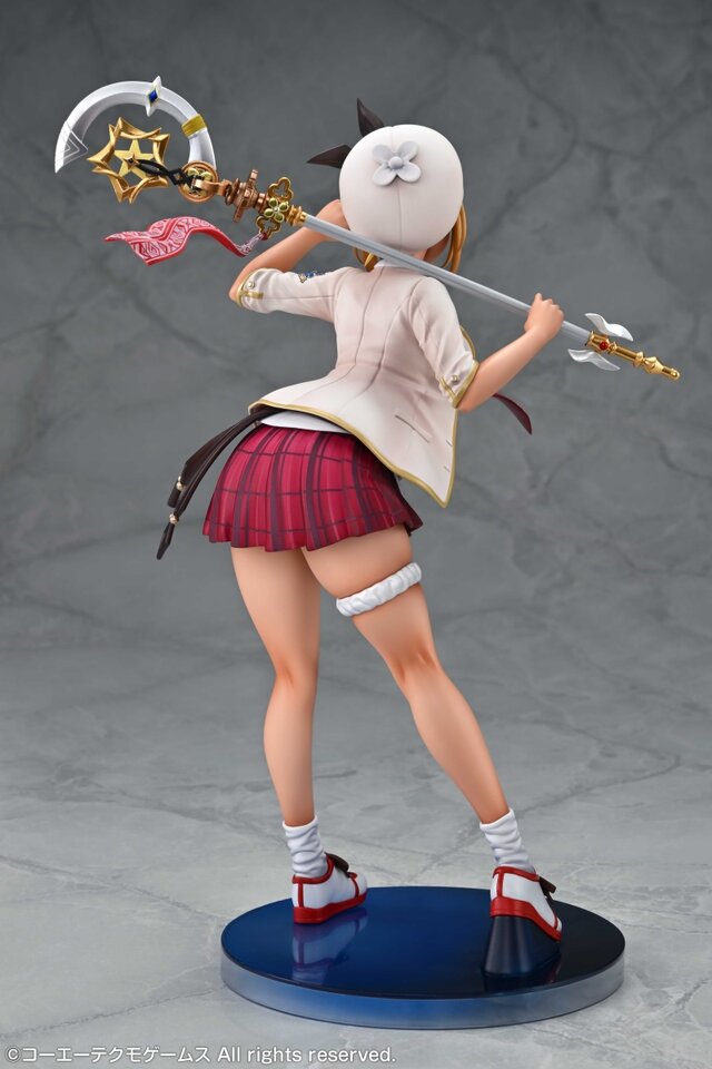 褐色肌に太ももの破壊力！「黒ギャルライザ」新作フィギュアが予約開始―特典の「ウィンク顔」もドキッとくる