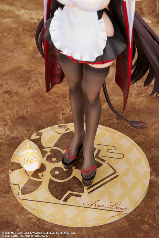 はち切れんばかりの“たわわ”なボリューム感！『アズレン』樫野が着せ替え「つまずきトラブルメイド」の姿でフィギュア化