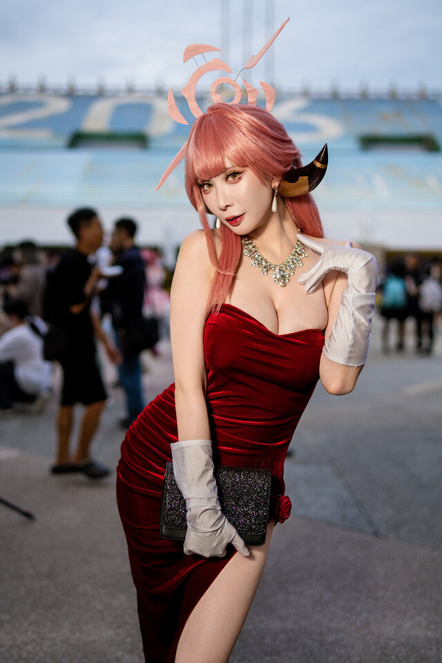 陸八魔アル『ブルーアーカイブ』／小律（Instagram：ritsuoxo、X：@ritsu_OxO）【台湾】