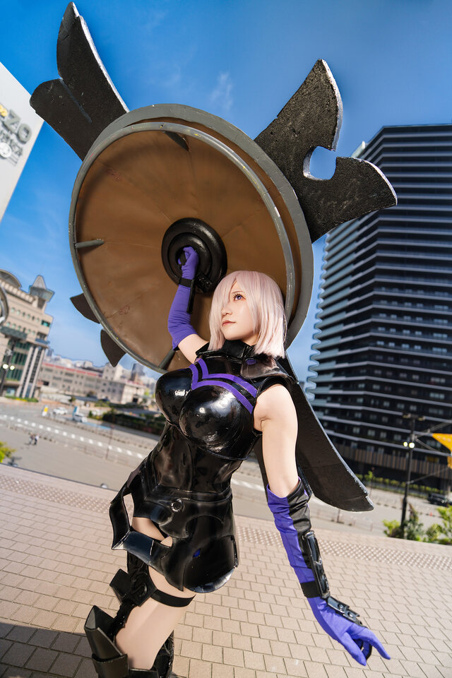 マシュ・キリエライト『Fate/Grand Order』／ラインハルト（X：@meimy7111）