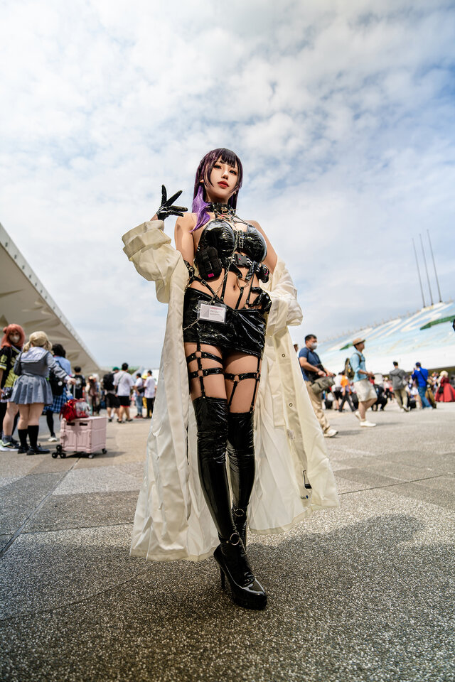 ミハラ『勝利の女神:NIKKE』／いのり（Instagram：ia_inori、X：@ia_inori）