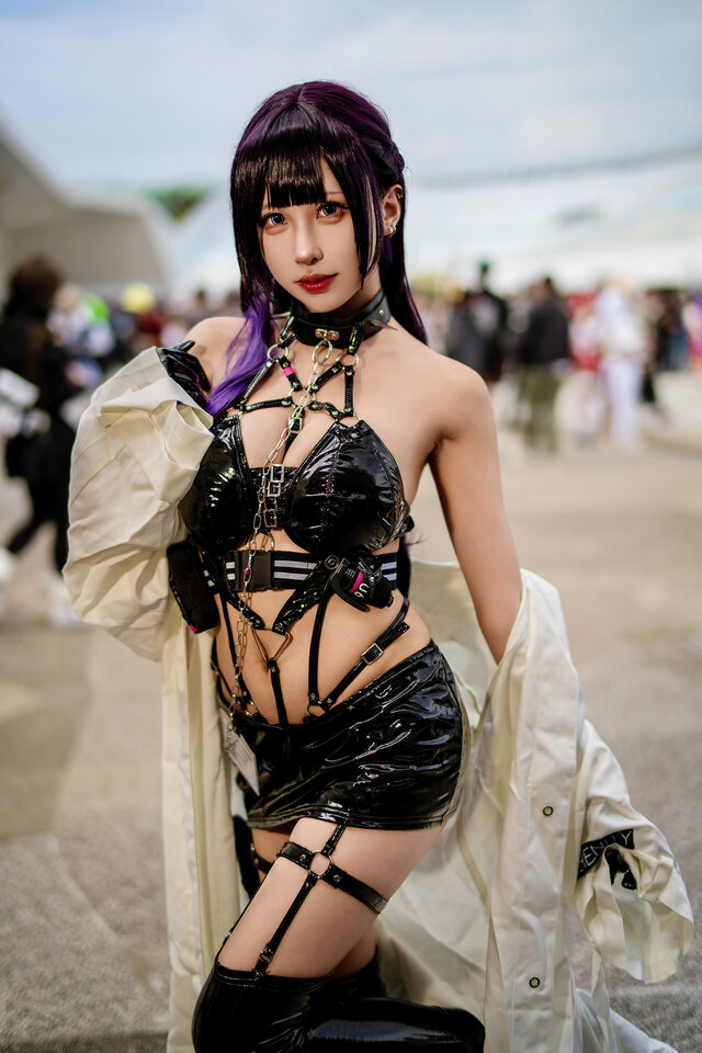 ミハラ『勝利の女神:NIKKE』／いのり（Instagram：ia_inori、X：@ia_inori）
