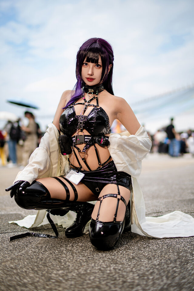 ミハラ『勝利の女神:NIKKE』／いのり（Instagram：ia_inori、X：@ia_inori）