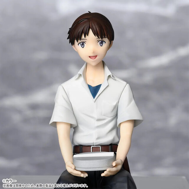 制服姿のアスカが可愛い！「エヴァ」TVアニメ30周年を記念して、シンジと共にプライズ展開