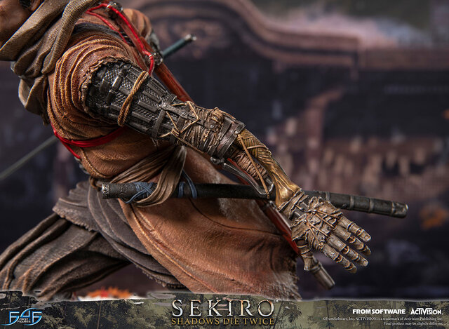 『SEKIRO』主人公「狼」のスタチューが予約開始！楔丸と不死斬りを背負い、戦国の世を駆ける