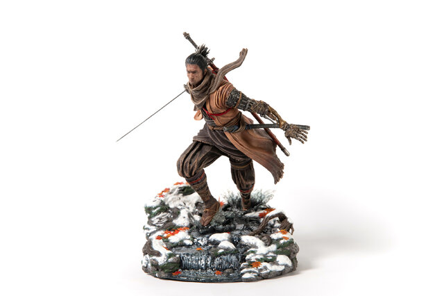 『SEKIRO』主人公「狼」のスタチューが予約開始！楔丸と不死斬りを背負い、戦国の世を駆ける