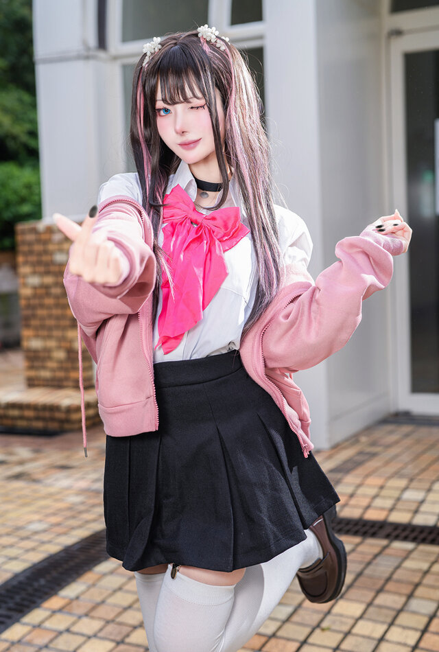 花芽なずな「ぶいすぽっ！」／百瀬ｻｸ（X：@ouran_sakura__）