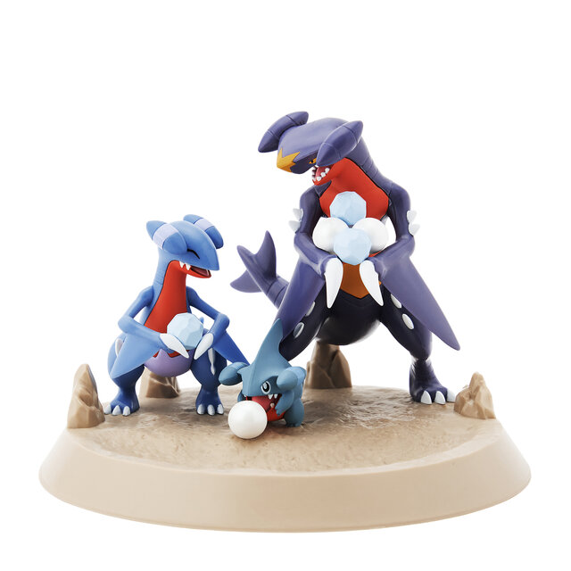 ゴローン、ゴローニャに進化する「イシツブテぬいぐるみ」が凄い！“洞窟に住むポケモンたち”にフォーカスした新グッズがユニーク