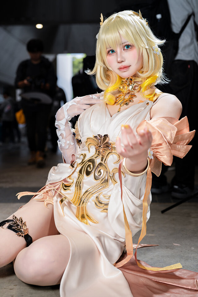 アグライア『崩壊：スターレイル』／かるび（X：@Karubi_29__）