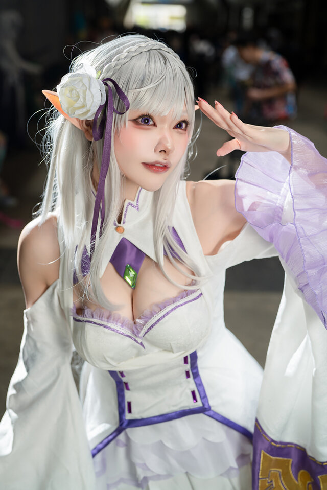 エミリア「Re:ゼロから始める異世界生活」／水羽えと（X：@Etocha_cos）