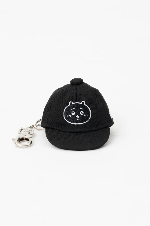 NEW ERAから「ちいかわ」コラボアイテムが予約受付中！ワンポイント刺繍が映える全13種のラインナップ