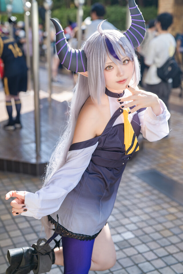 緋月かりら（X：@crlaaaa11）
