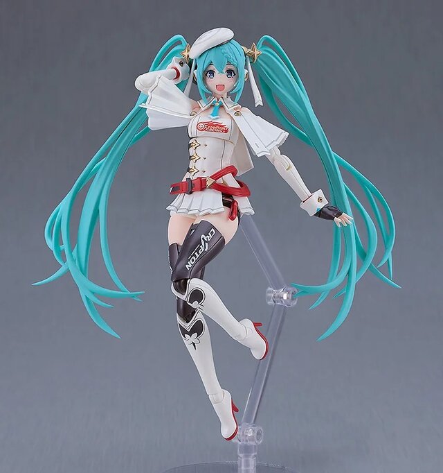 ムチムチの太ももが眩しい！トリダモノ氏デザインの初音ミク「PLAMATEA レーシングミク 2023Ver.」が再販