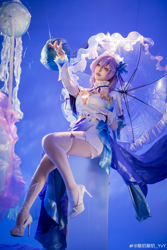 カンタレラ／酸奶酸奶_YVY（Weibo：酸奶酸奶_YVY）