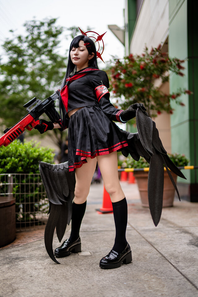 仲正イチカ『ブルーアーカイブ』／えびびちり（X：@EBICHIRI_cos）