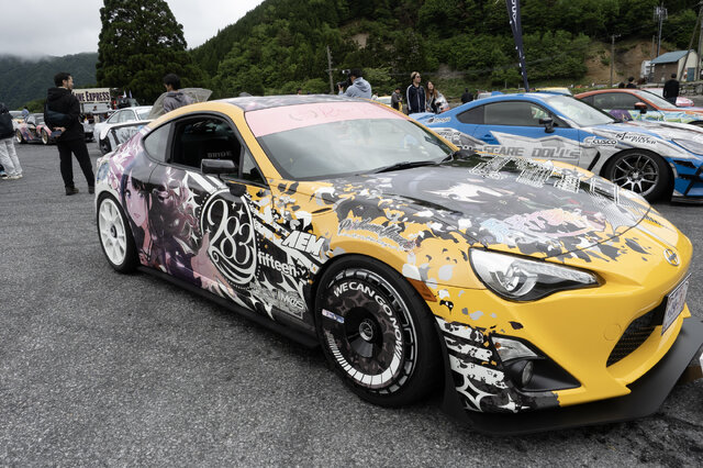 人気ゲーム/アニメ、VTuberまで痛車＆痛バイク総勢150台が集結！キャラクターとクルマへの愛で溢れた奥伊吹を取材【ARCChampionship 2025フォトレポ】