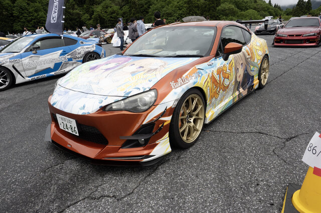 人気ゲーム/アニメ、VTuberまで痛車＆痛バイク総勢150台が集結！キャラクターとクルマへの愛で溢れた奥伊吹を取材【ARCChampionship 2025フォトレポ】